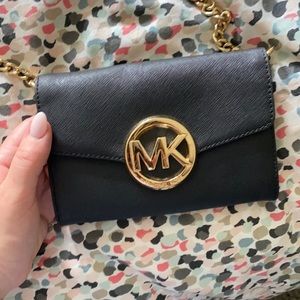 Michael Kors Clutch-Wristlet style bag w/strap